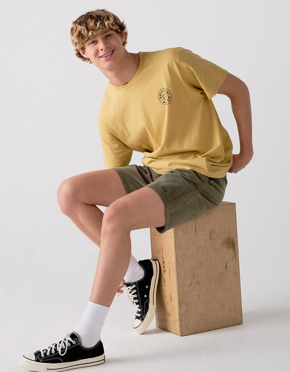 Brixton Leon Mens Elastic Waist Corduroy Shorts