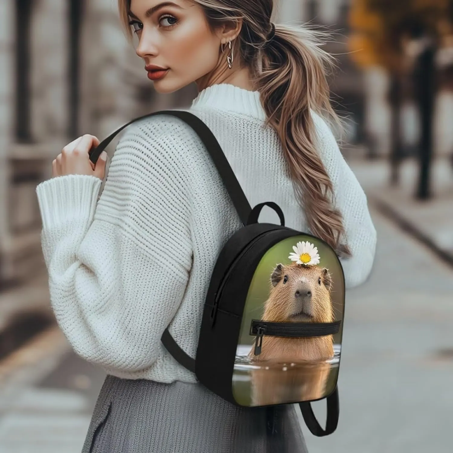 Capybara Floral Women Fashion Backpack, Polyester Daypack with Zippers, Compact Shoulder Bag Non-Waterproof Lightweight