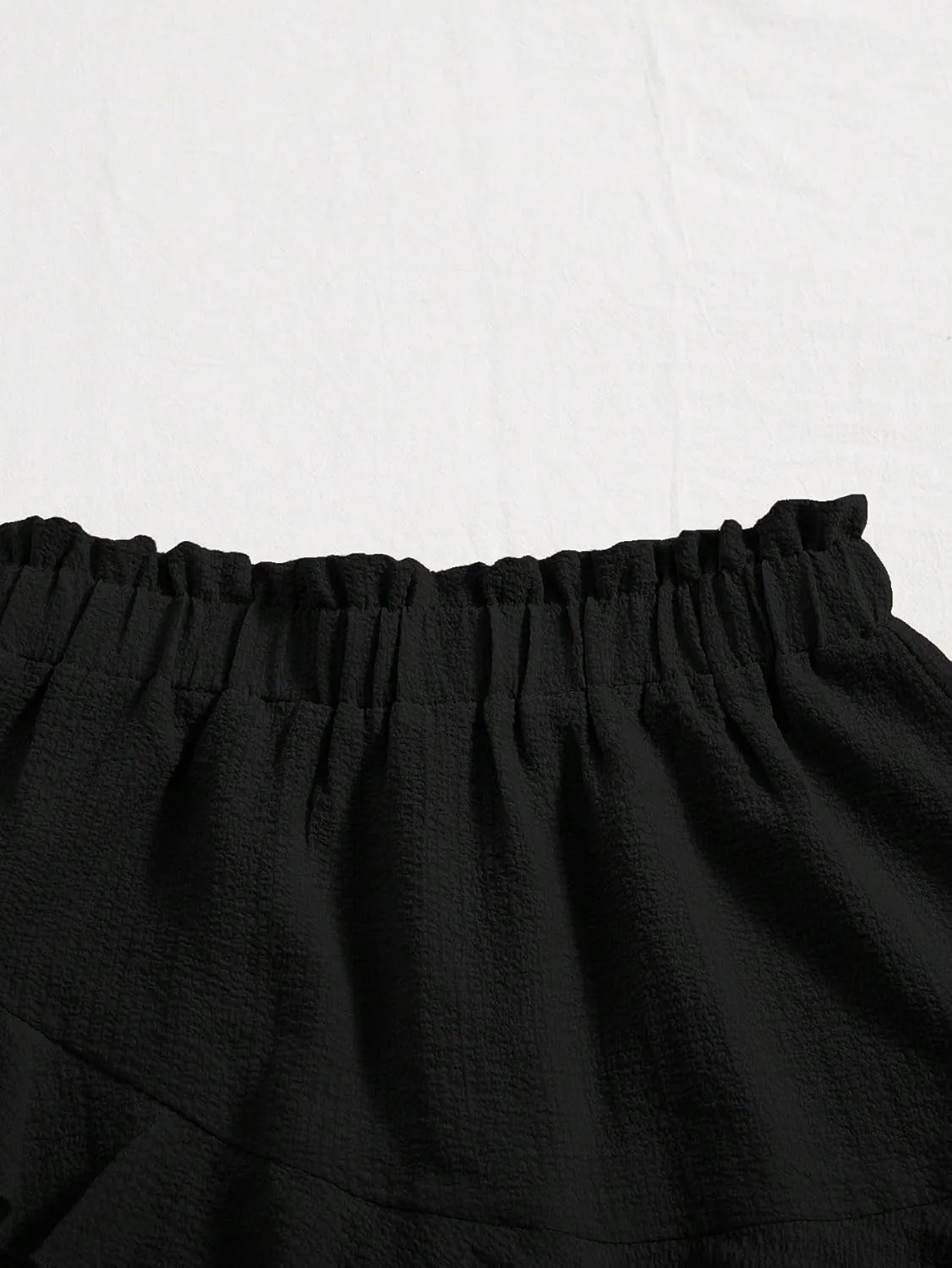 Floerns Women's Boho Paperbag Waist Ruffle Hem Elastic High Waist Cropped Shorts