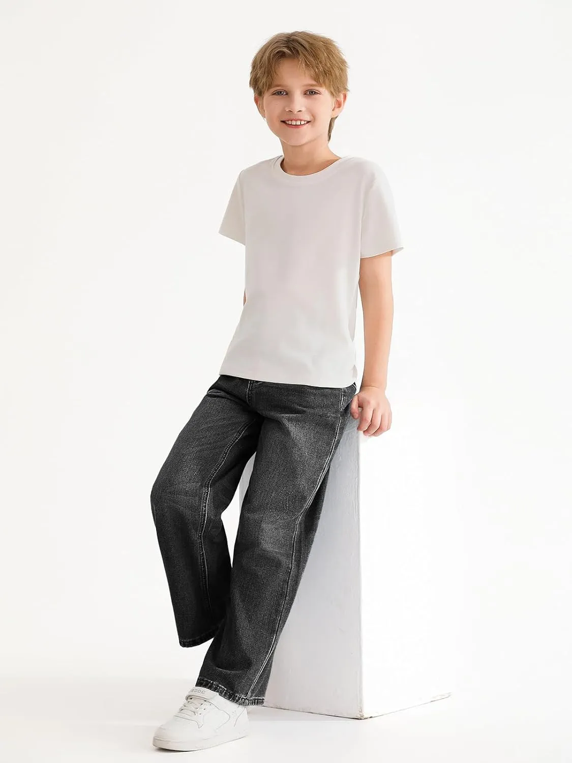 Haloumoning Boys Casual Baggy Denim Pants Kids Elastic Waist Wide Leg Jeans with Pockets 5-14 Years