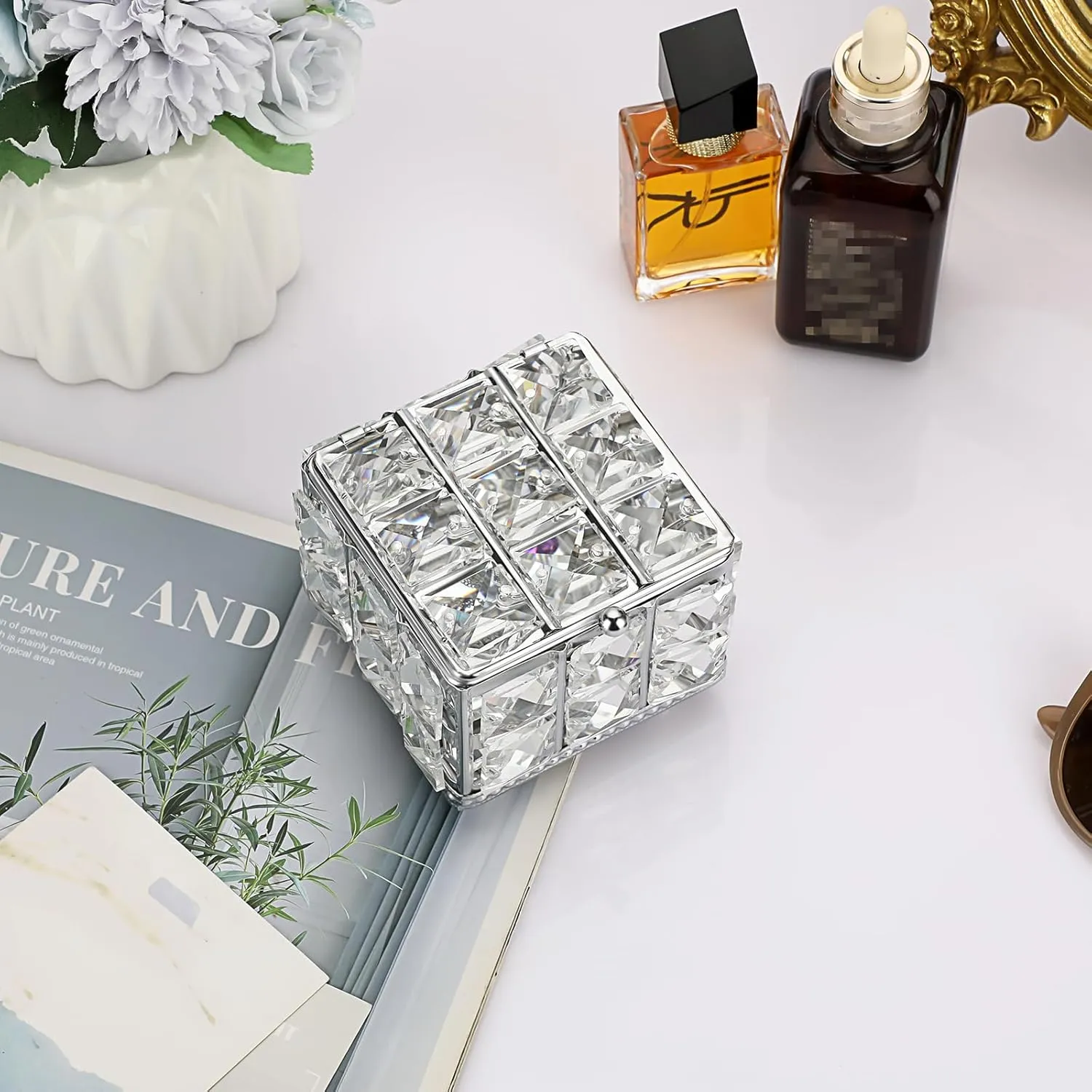 Hipiwe Crystal Jewelry Box - Square Decorative Trinket Organizer Box Sparkling Mirrored Jewelry Chest for Rings Earrings Keepsakes Birthday Christmas Gift for Girls Women,Silver