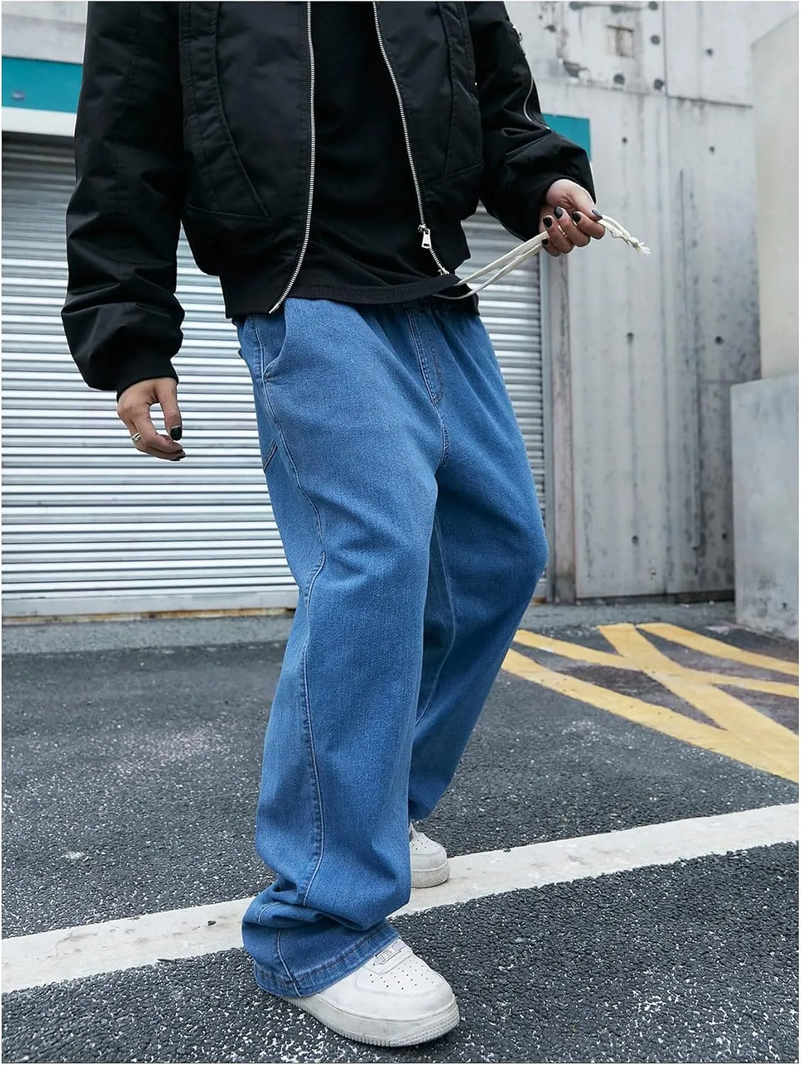 OYOANGLE Men's Drawstring Elastic Waist Wide Leg Cargo Jeans Baggy Casual Denim Pants with Pockets