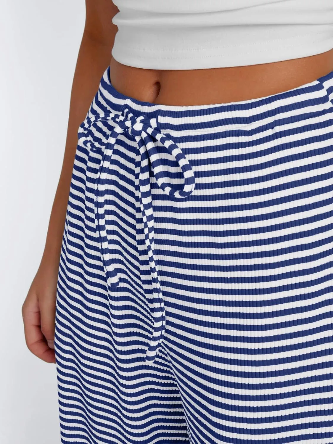 Trendy Queen Womens Striped Ribbed Wide Leg Pants Casual Drawstring Elastic Waist Baggy Sweatpants with Pockets