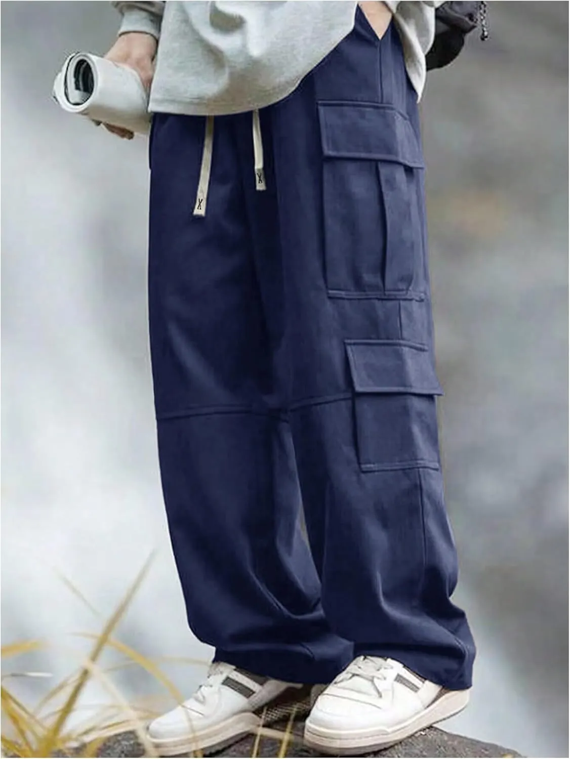 Verdusa Men's Baggy Cargo Pants Drawstring Elastic Waist Flap Pockets Loose Pants