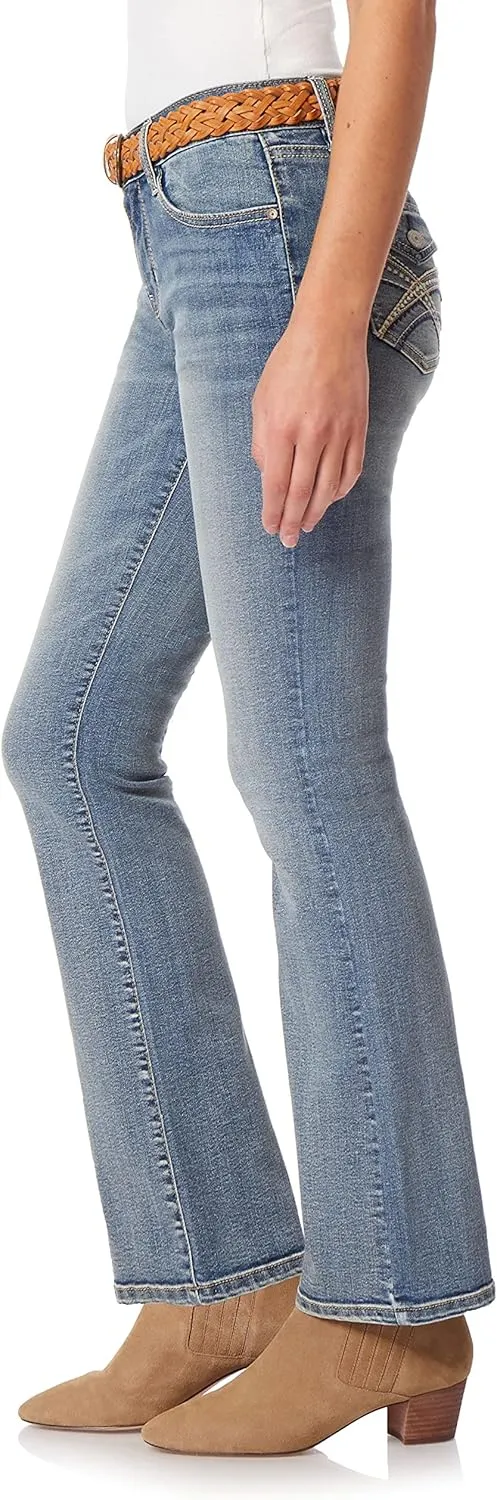 WallFlower Women's Legendary Slim Bootcut Mid-Rise Belted Insta Stretch Juniors Jeans (Standard and Plus)