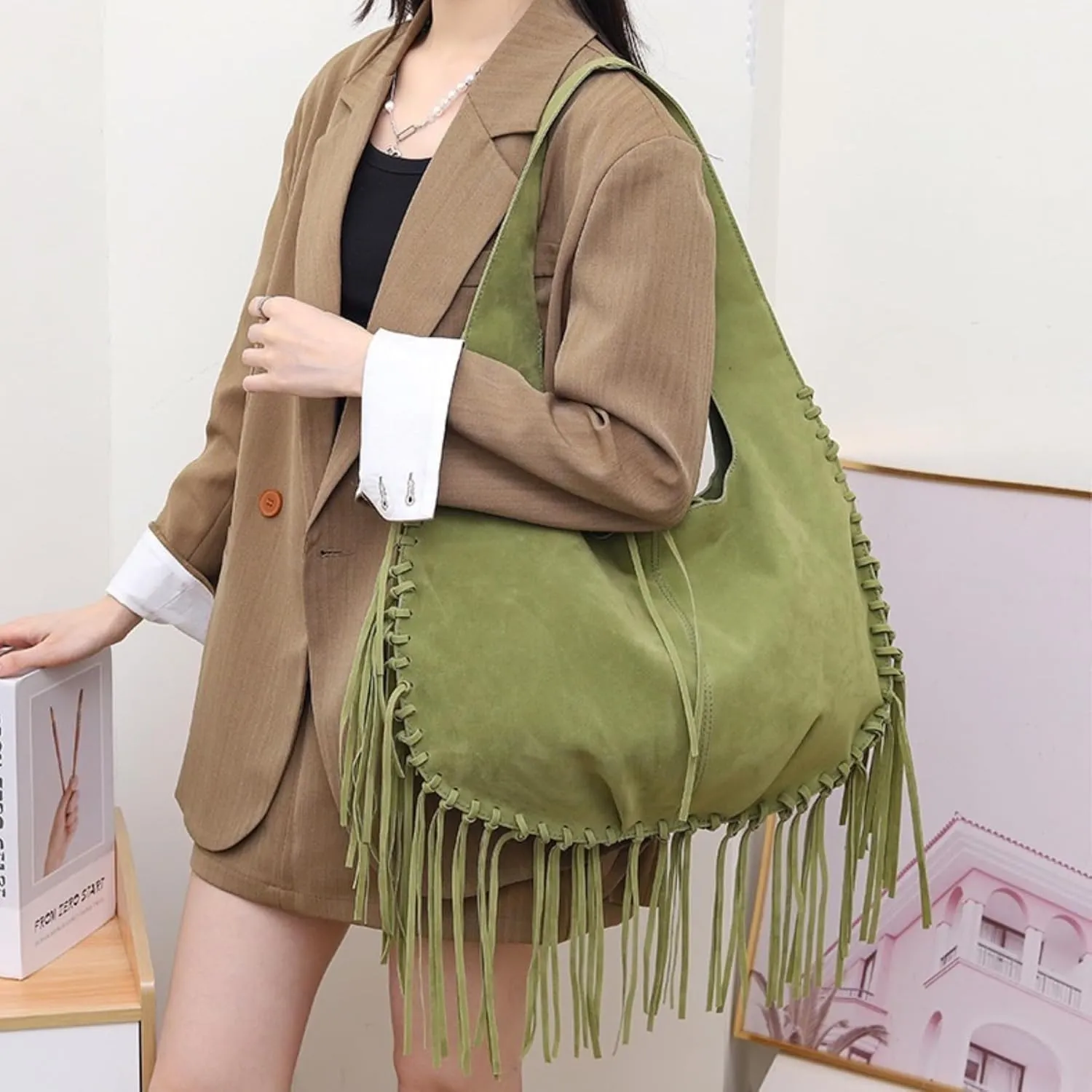 Women Vintage Suede Fringe Hobo Bag Tote Shoulder Bag Crossbody Bag and Hippie Western Cowgirl Purse Shoulder Bag