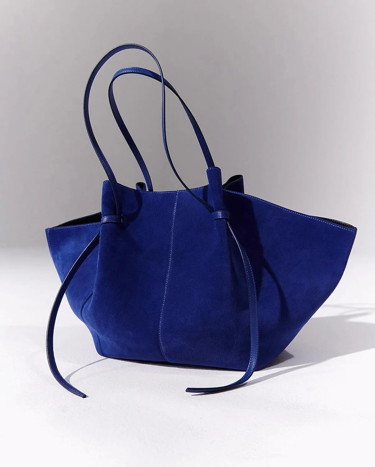 Women's Fashion Velvet Vintage Wing Bag Large Capacity Handbag Shoulder Crossbody Bag Totes Hobo Versatile Chic Stylish