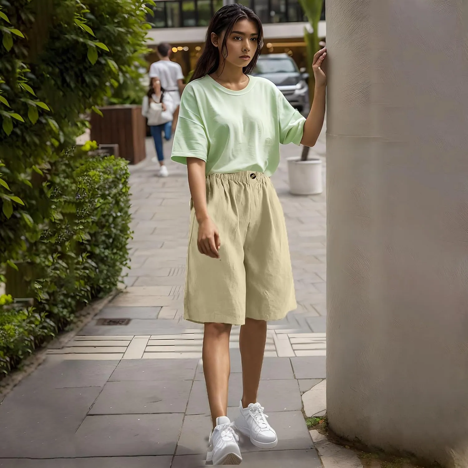 Womens Loose Wide Leg Bermuda Shorts Summer Comfy Elastic Waist Breathable Cotton Linen Knee Length Short Pants