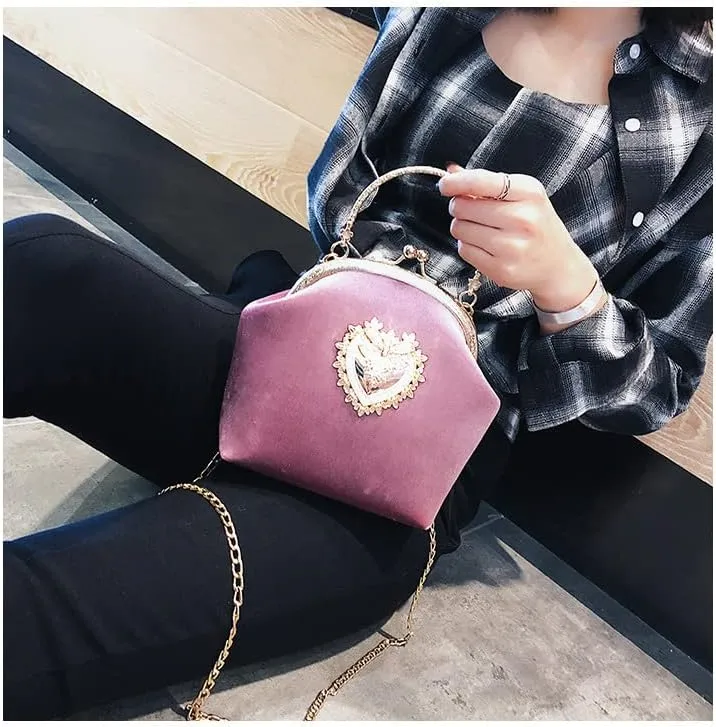 Women's Velvet Shell Crossbody Bag Demure Gold Chain Shoulder Purse Trendy Handbag Classy Designer Shoulder Bag