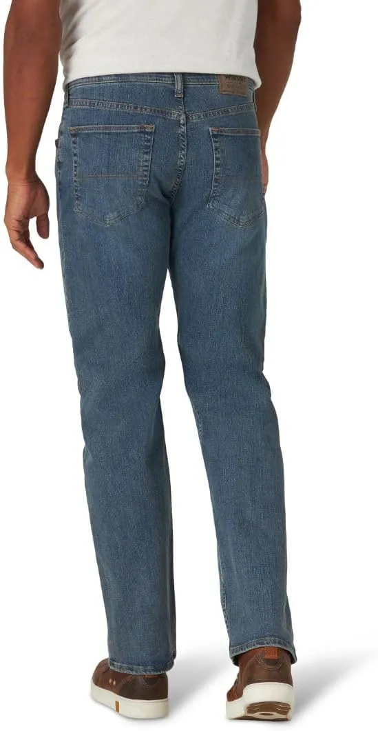 Wrangler Authentics Men's Regular Fit Comfort Flex Waist Jean