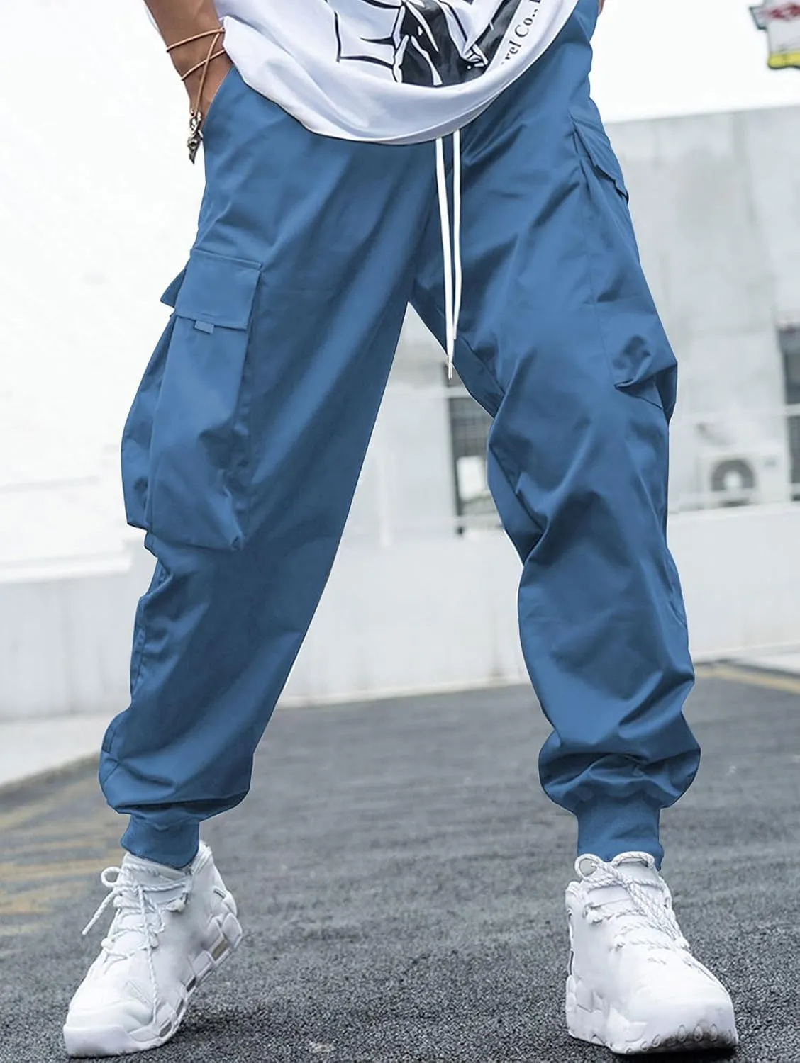 ZAFUL Men's Streetwear Cargo Pants with Flap Pockets & Drawstring Elastic Waist - Casual & Techwear Joggers