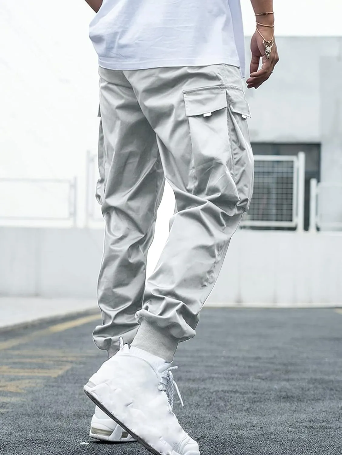 ZAFUL Men's Streetwear Cargo Pants with Flap Pockets & Drawstring Elastic Waist - Casual & Techwear Joggers